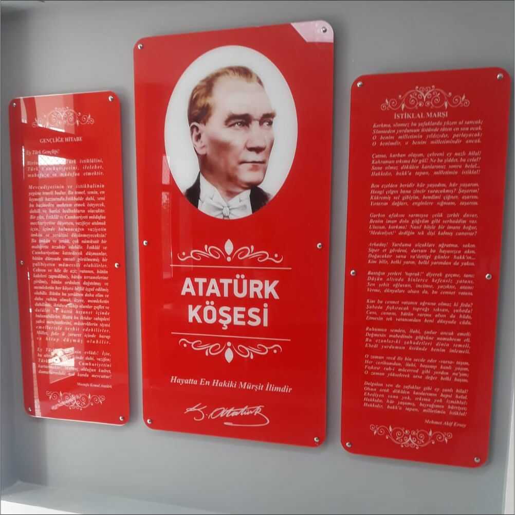 Pleksi Atatürk Köşesi